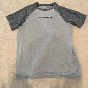 Under Armour Kids Light Gray and Dark Gray Raglan Tee